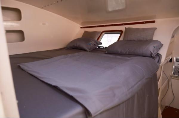 Andaman Dream cockpit from aft